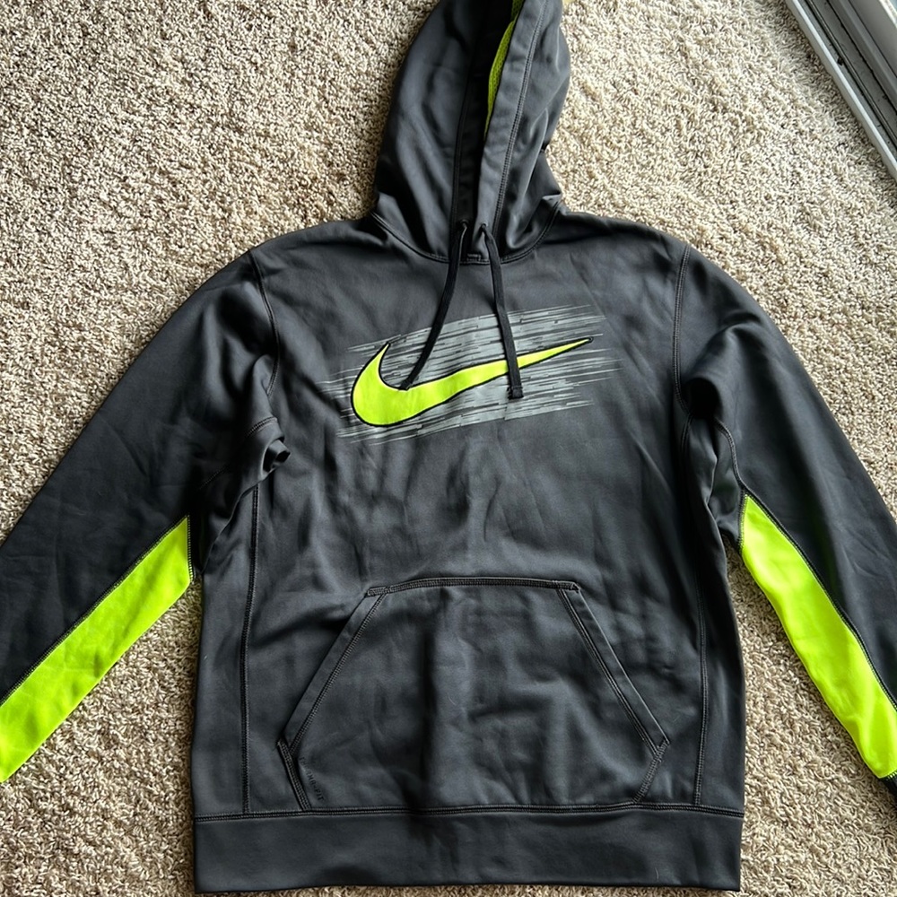 Nike Therma-Fit Sweatshirt